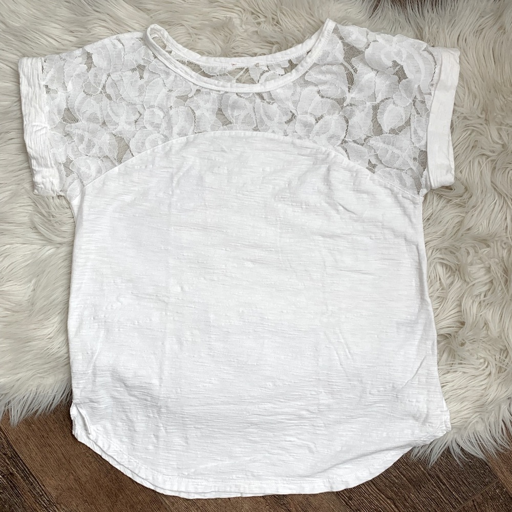 Target White Lace Accent Short Sleeve Top